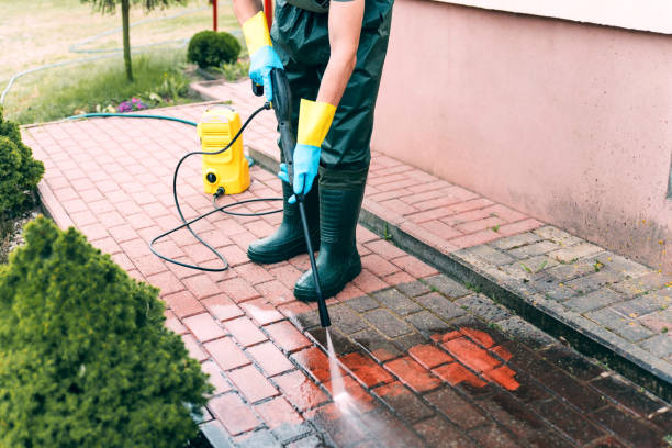 Fence Pressure Washing in Ronkonkoma, NY